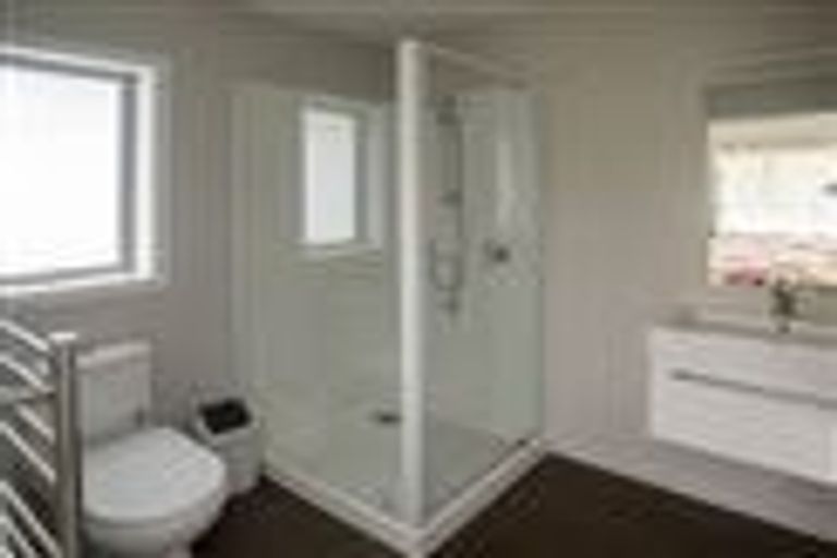 Photo of property in 12 Kaweka Close, Aotea, Porirua, 5024