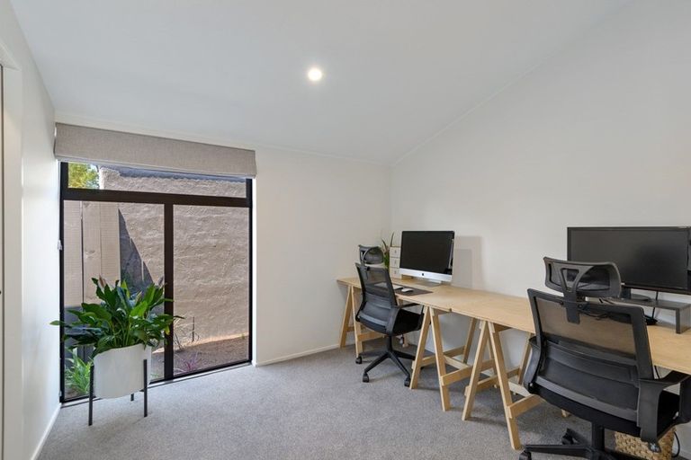 Photo of property in 98 Osborne Street, Waltham, Christchurch, 8011