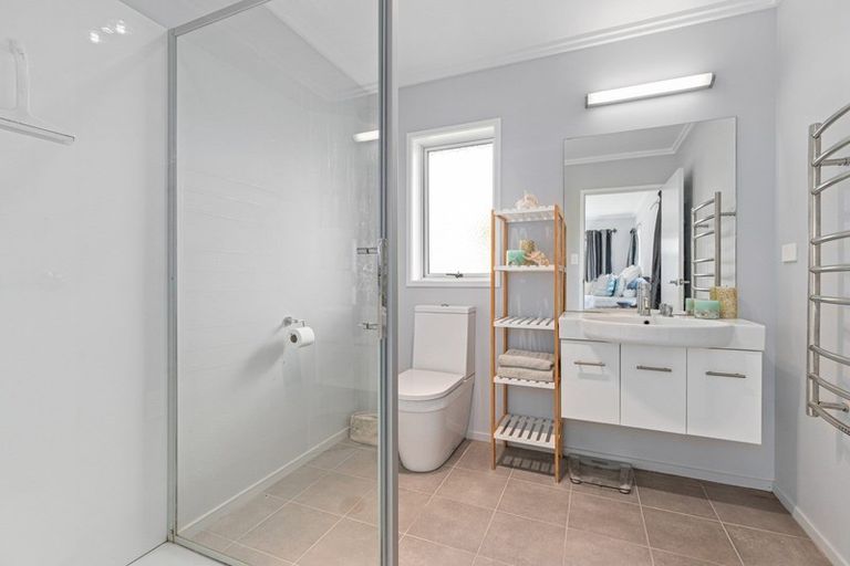 Photo of property in 13 Allendale Place, Morrinsville, 3300