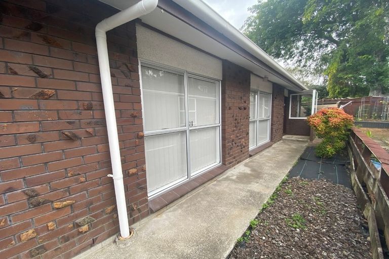 Photo of property in 2/51 Landscape Road, Papatoetoe, Auckland, 2025