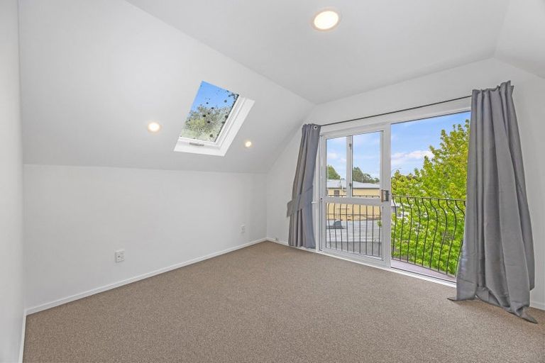 Photo of property in 3/102 Wainui Street, Riccarton, Christchurch, 8041