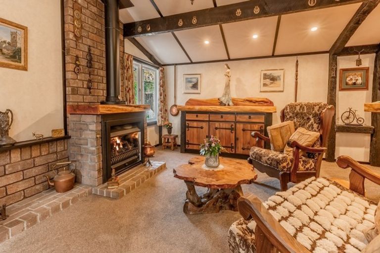 Photo of property in 22 Solly Place, Springfield, Rotorua, 3015