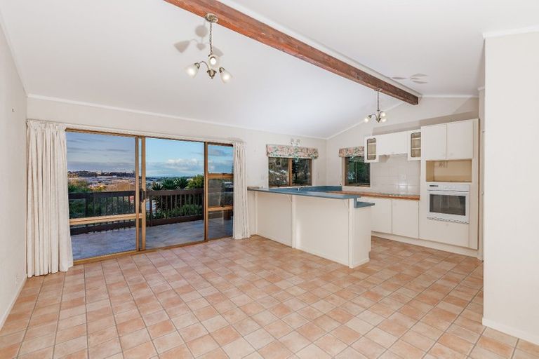 Photo of property in 80 Velma Road, Hillcrest, Auckland, 0627