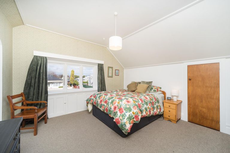 Photo of property in 103 Featherston Street, Takaro, Palmerston North, 4412