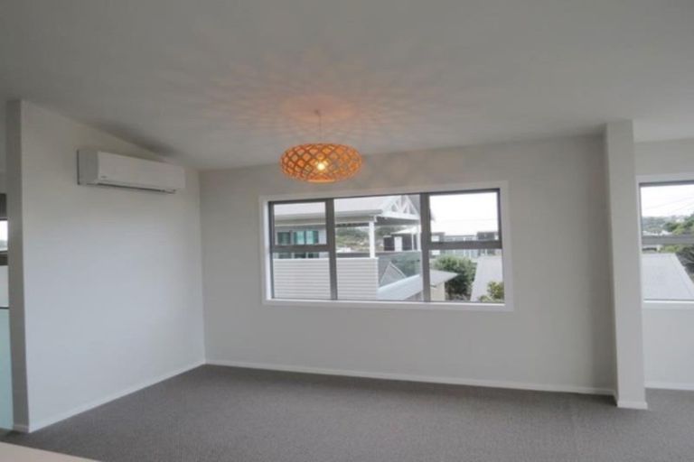 Photo of property in 3 Sackville Street, Fitzroy, New Plymouth, 4312