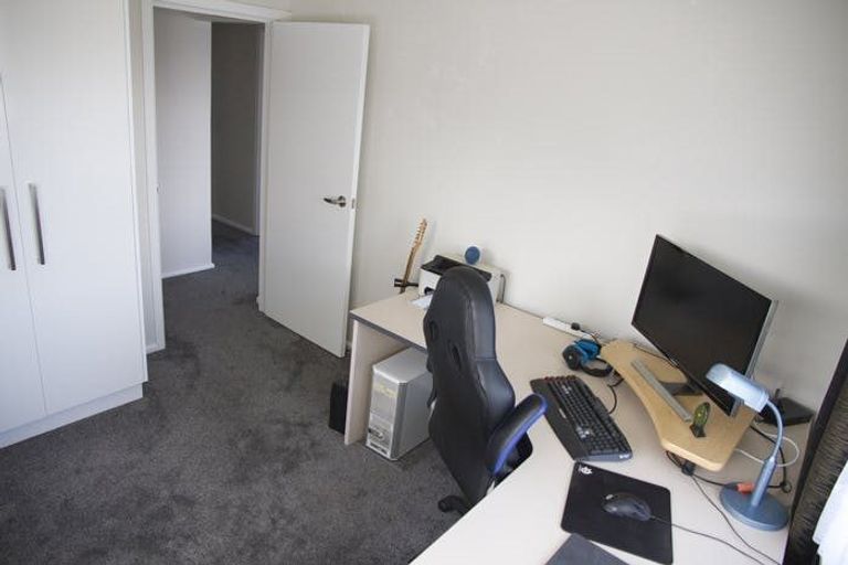 Photo of property in 49 Oriana Crescent, Hornby, Christchurch, 8042