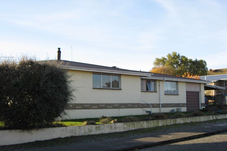 Photo of property in 6 Dale Crescent, East Gore, Gore, 9710