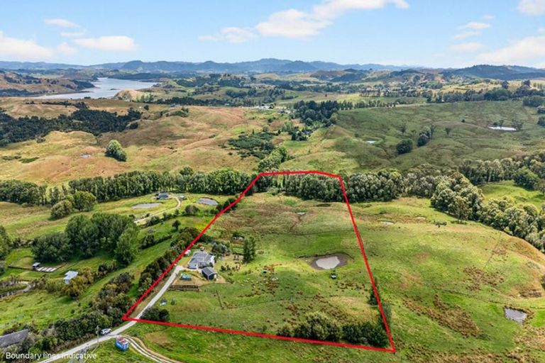 Photo of property in 24a Waterview Crescent, Kaiwaka, 0573
