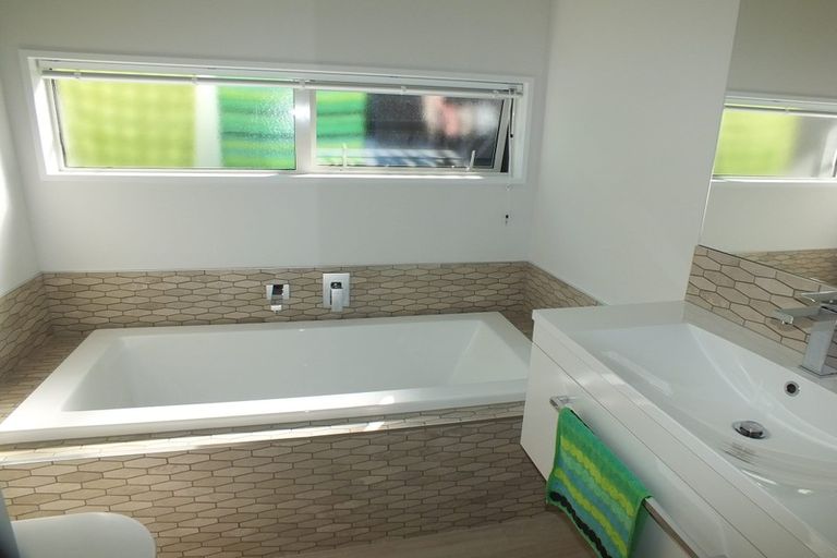 Photo of property in 81 Caulfield Avenue, Halswell, Christchurch, 8025