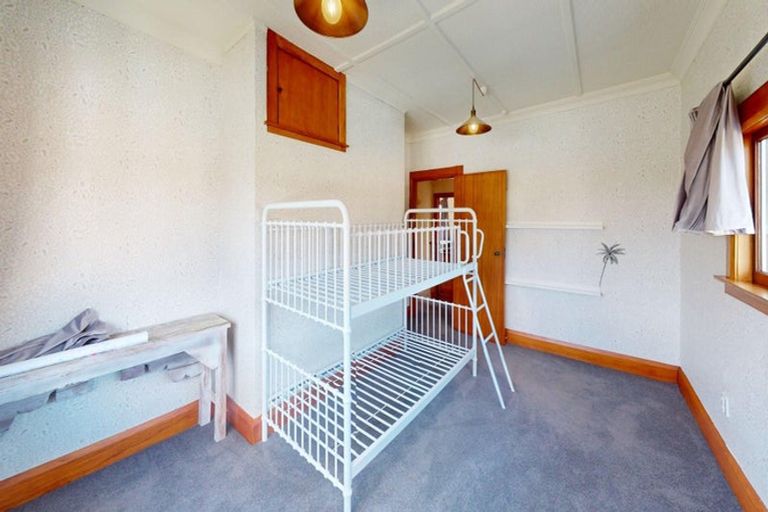 Photo of property in 10 Saint Johns Avenue, Palmerston North, 4414