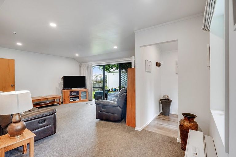 Photo of property in 49c Carey Street, Maeroa, Hamilton, 3200