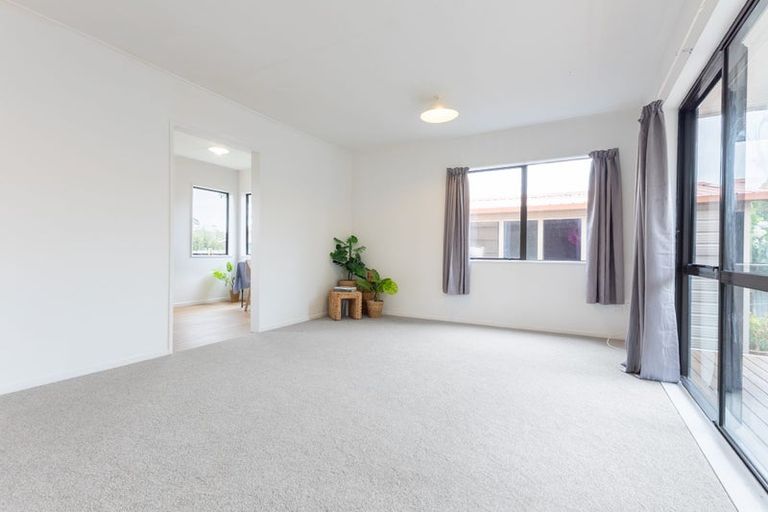 Photo of property in 11a Freemans Road, Otaki, 5512