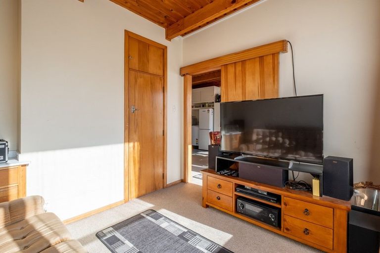 Photo of property in 207a Waikawa Road, Waikawa, Picton, 7220