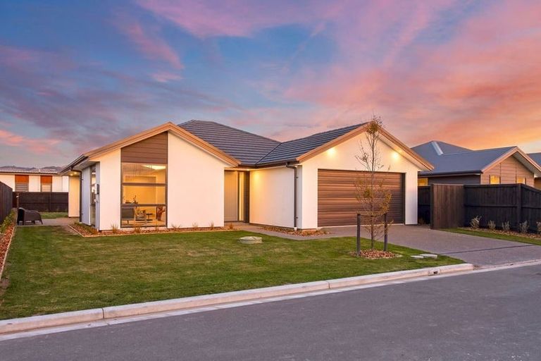 Photo of property in 3 Summerleas Lane, Halswell, Christchurch, 8025