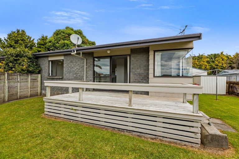Photo of property in 4 Ludlow Place, Bell Block, New Plymouth, 4312