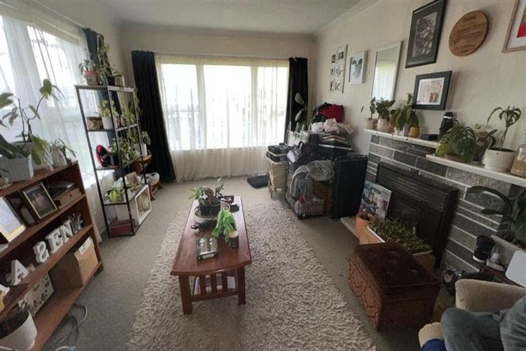 Photo of property in 10 Cobham Street, Levin, 5510