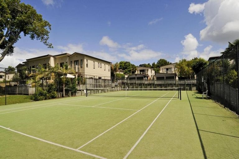 Photo of property in The Grange, 7/92 Bush Road, Albany, Auckland, 0632