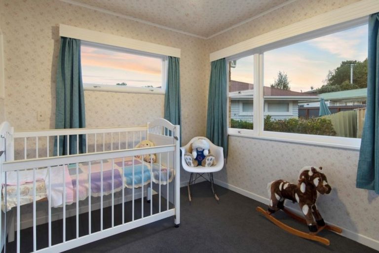 Photo of property in 34 Windsor Road, Bellevue, Tauranga, 3110