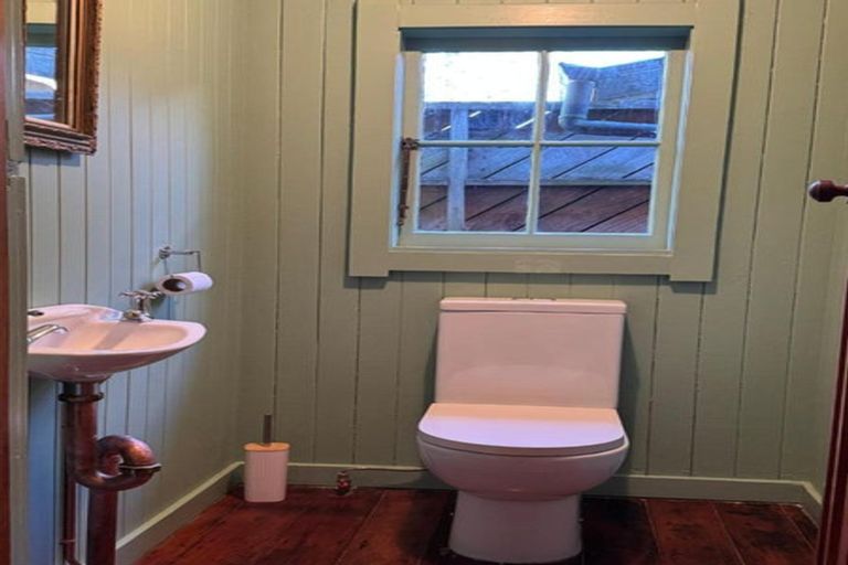 Photo of property in 158 Te Mata Peak Road, Havelock North, 4130