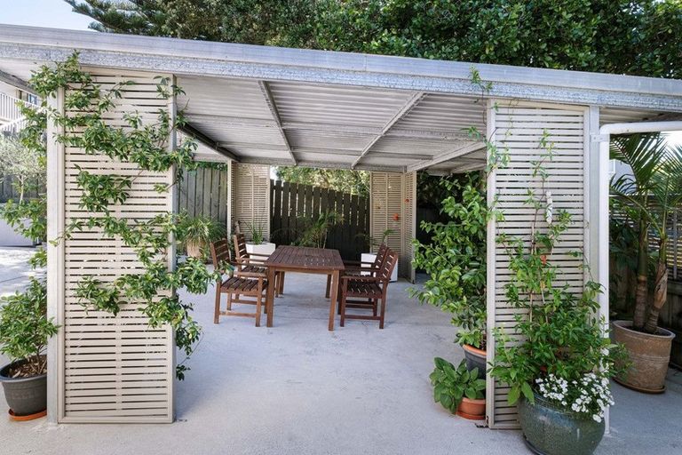 Photo of property in 1067b Papamoa Beach Road, Papamoa Beach, Papamoa, 3118