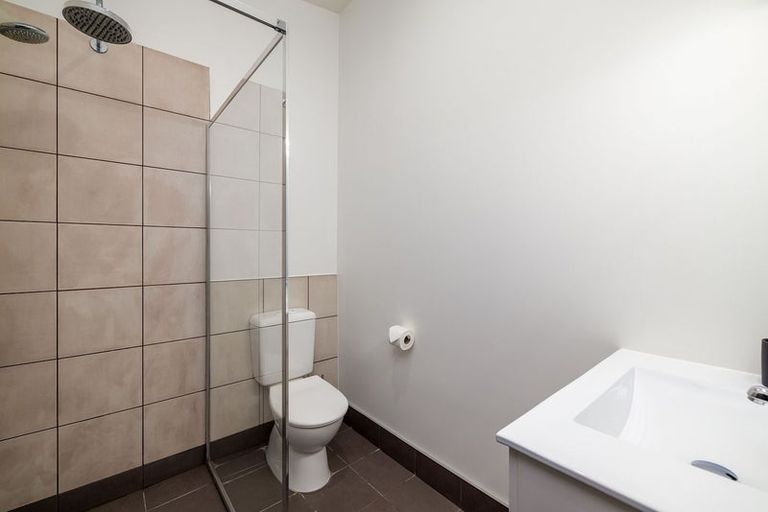 Photo of property in 4/30 Eversleigh Street, St Albans, Christchurch, 8014