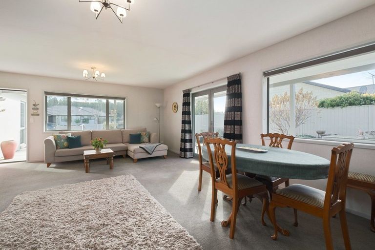 Photo of property in 5 Briar Crescent, Alexandra, 9320