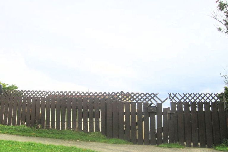 Photo of property in 48 Cypress Drive, Maungaraki, Lower Hutt, 5010