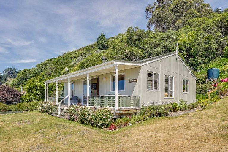 Photo of property in 3 Tainui Rise, Gore Bay, Cheviot, 7383