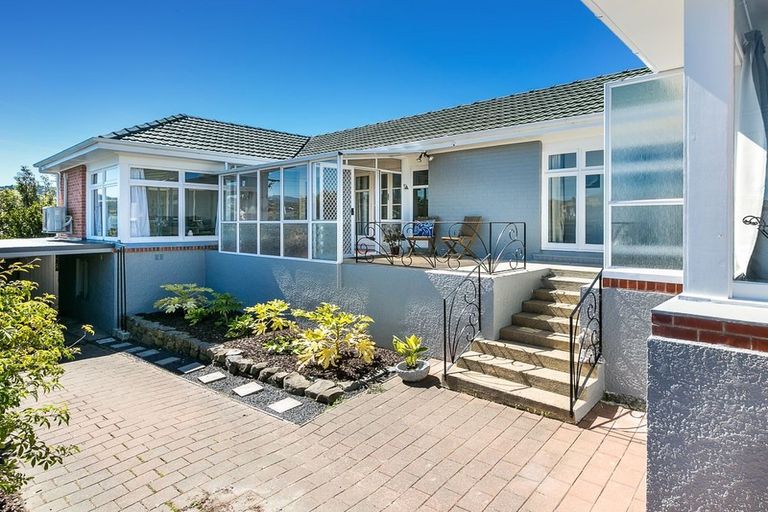 Photo of property in 43 Duckworth Street, Andersons Bay, Dunedin, 9013