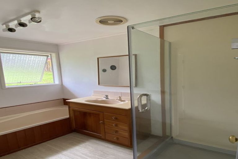 Photo of property in 59a Juniper Road, Sunnynook, Auckland, 0620