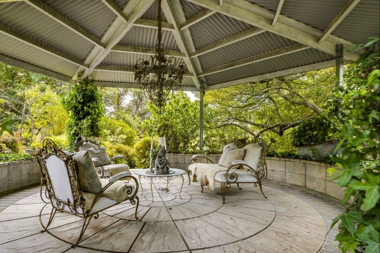 Photo of property in 153 Poraiti Road, Poraiti, Napier, 4182