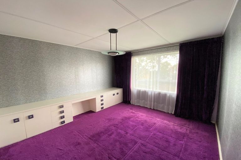 Photo of property in 26 Humphrey Kemp Avenue, Henderson, Auckland, 0612