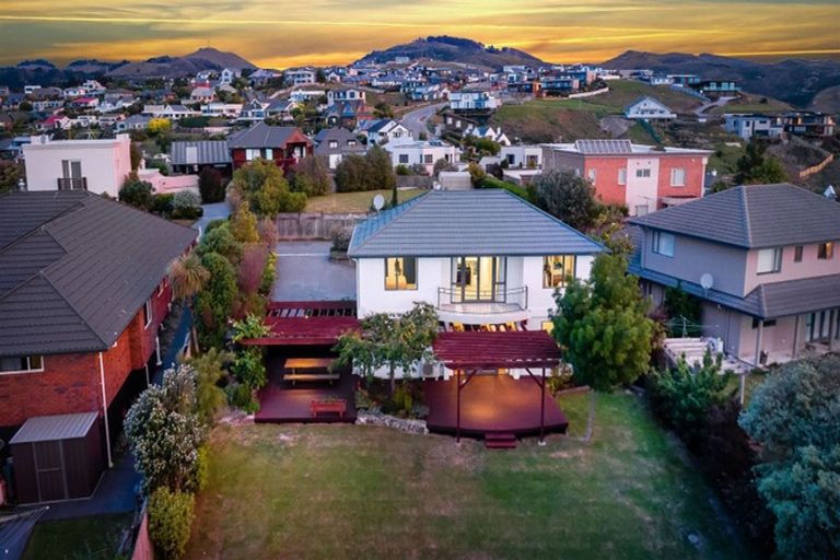 Photo of property in 91 Penruddock Rise, Westmorland, Christchurch, 8025