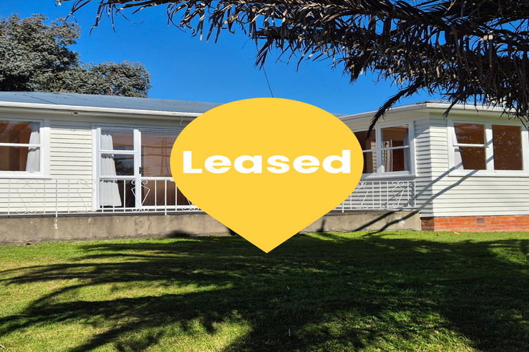 Photo of property in 44 Tiraumea Drive, Pakuranga, Auckland, 2010
