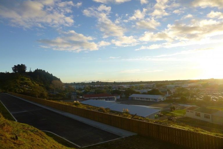 Photo of property in 35a Ruapehu Street, Paraparaumu, 5032