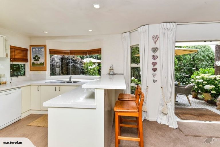 Photo of property in 2/36 Francis Street, Hauraki, Auckland, 0622