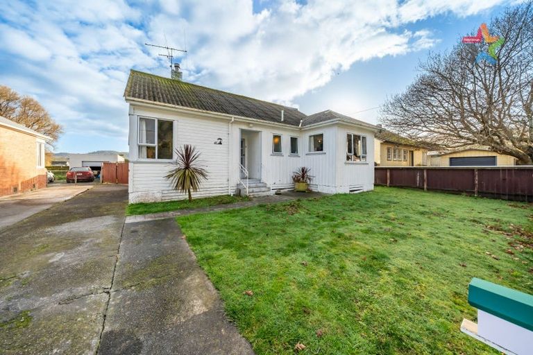 Photo of property in 47 Shearer Crescent, Naenae, Lower Hutt, 5011