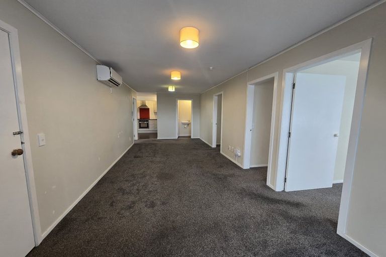 Photo of property in 24 Pennant Grove, Titahi Bay, Porirua, 5022