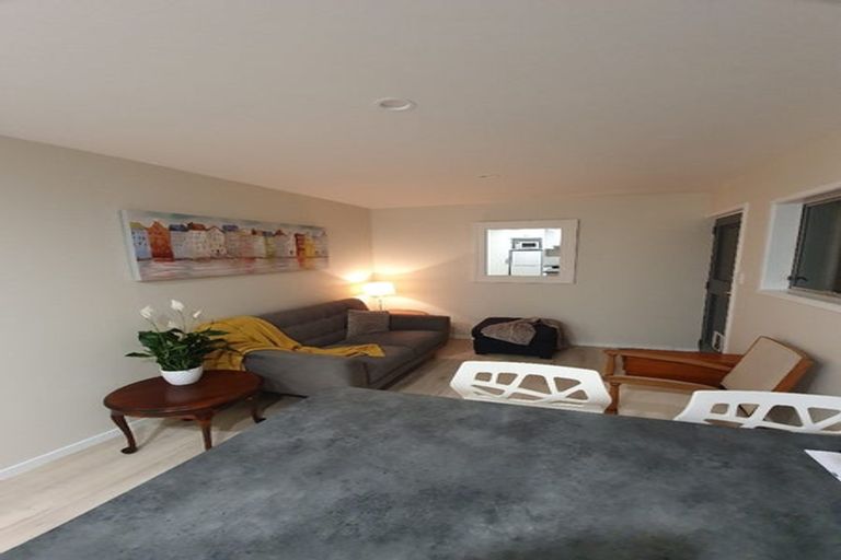 Photo of property in 58 Glamorgan Drive, Torbay, Auckland, 0630