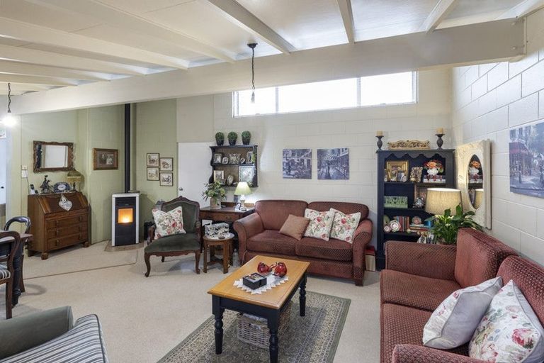 Photo of property in 2/42 Harker Street, Spreydon, Christchurch, 8024