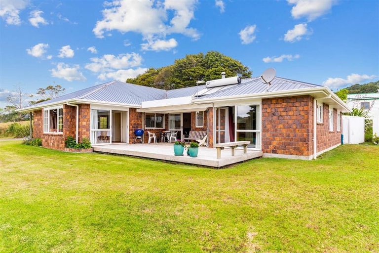 Photo of property in 5150a Kaipara Coast Highway, Wellsford, 0972