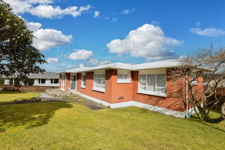 Photo of property in 58 Thomas Crescent, Western Heights, Rotorua, 3015