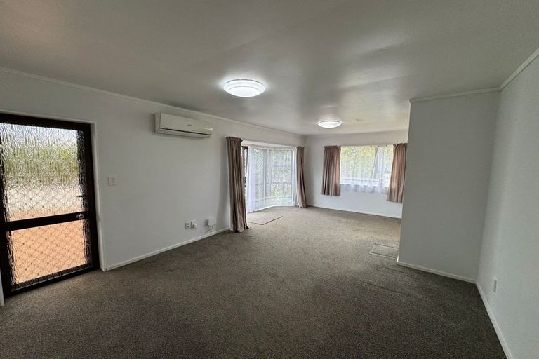 Photo of property in 1/60 Nikau Street, New Lynn, Auckland, 0600