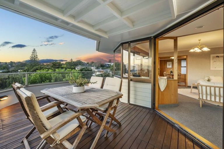 Photo of property in 53 Balmain Road, Birkenhead, Auckland, 0626