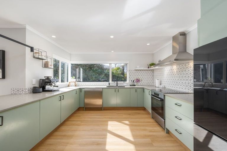 Photo of property in 144 Mays Road, St Albans, Christchurch, 8052