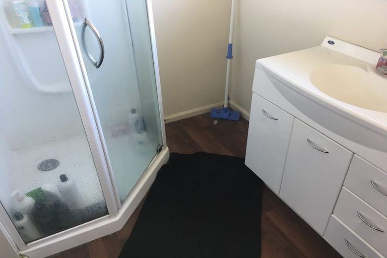 Photo of property in 2/111 Waimairi Road, Ilam, Christchurch, 8041