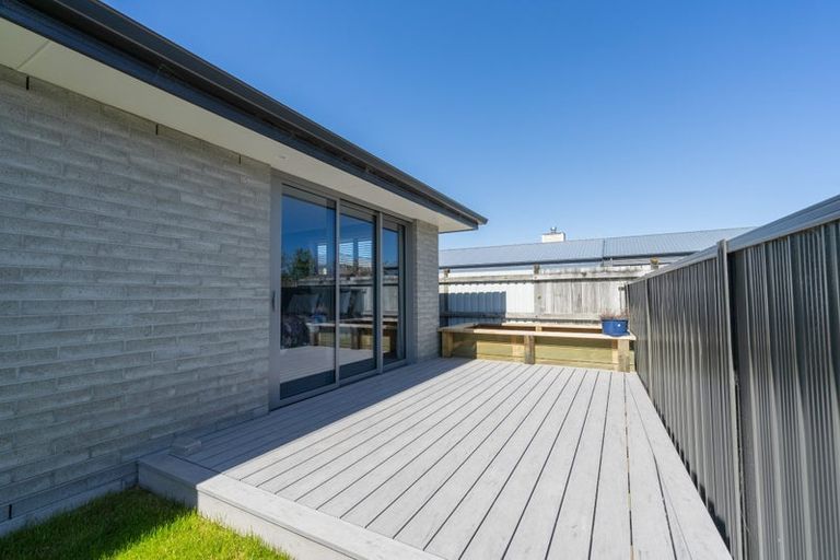 Photo of property in 22a Lawson Burrows Crescent, Te Anau, 9600