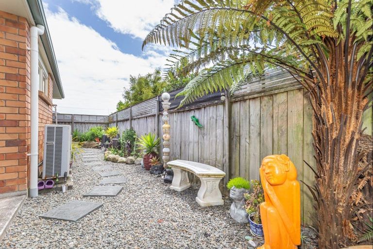 Photo of property in 22b Reeve Street, Levin, 5510