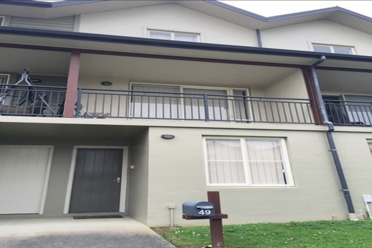 Photo of property in 49 Kirikiri Lane, East Tamaki, Auckland, 2013