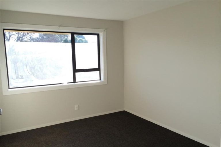 Photo of property in 61 Dickson Crescent, Hornby, Christchurch, 8042